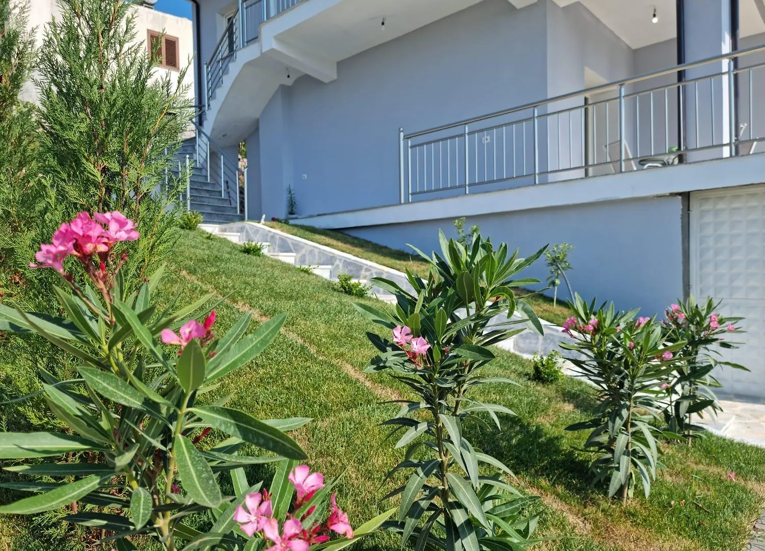 City View Apartments Αλέσιον