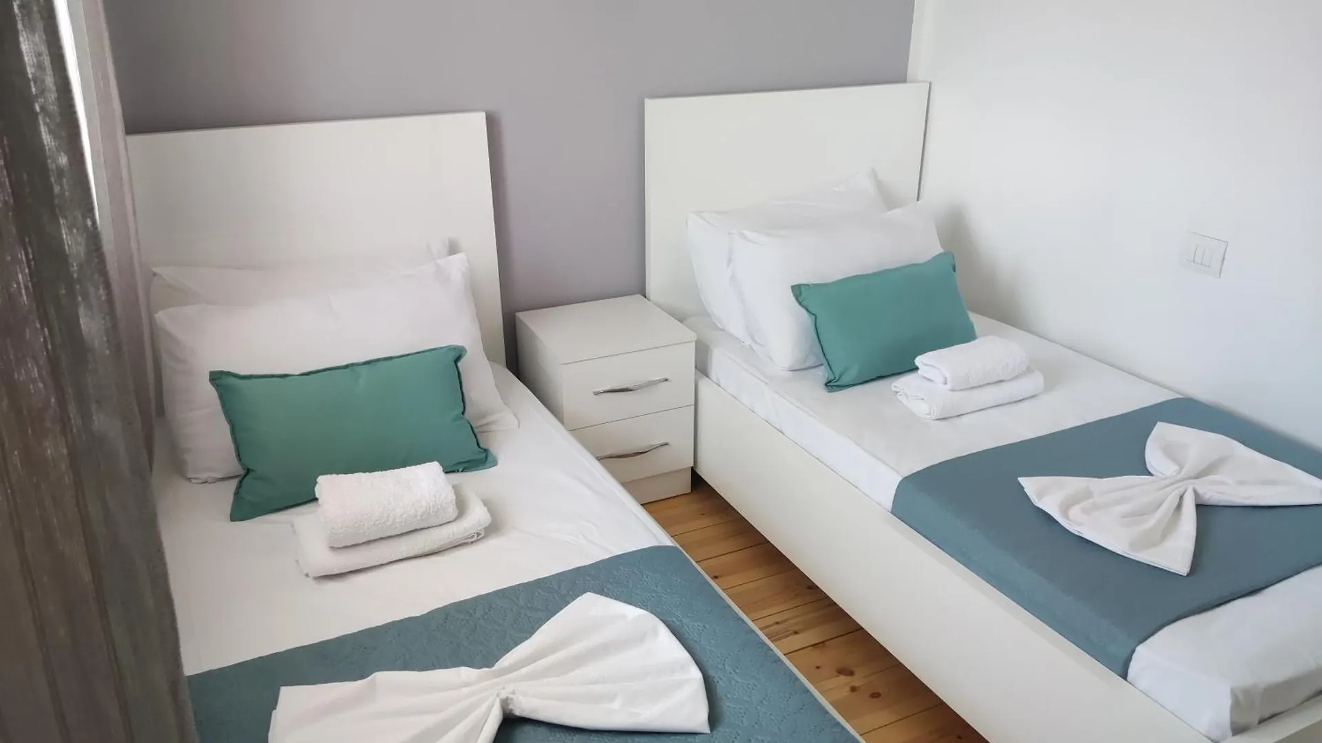 City View Apartments Αλέσιον